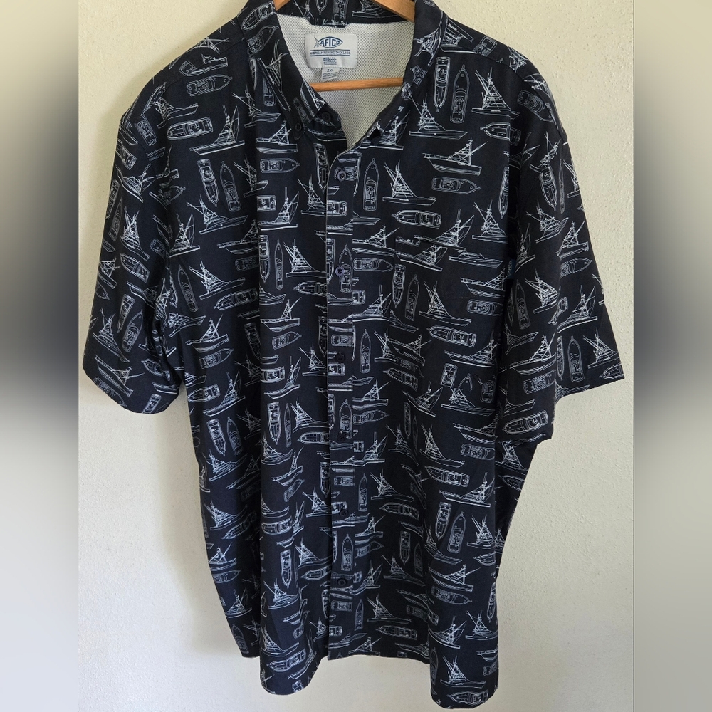 Aftco Captains Lounge Blue & White Buttonup Size 2xl Shirt